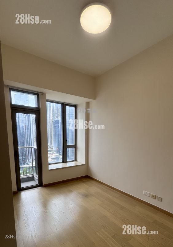 Grand Austin Sell 3 Bedrooms 867 ft²