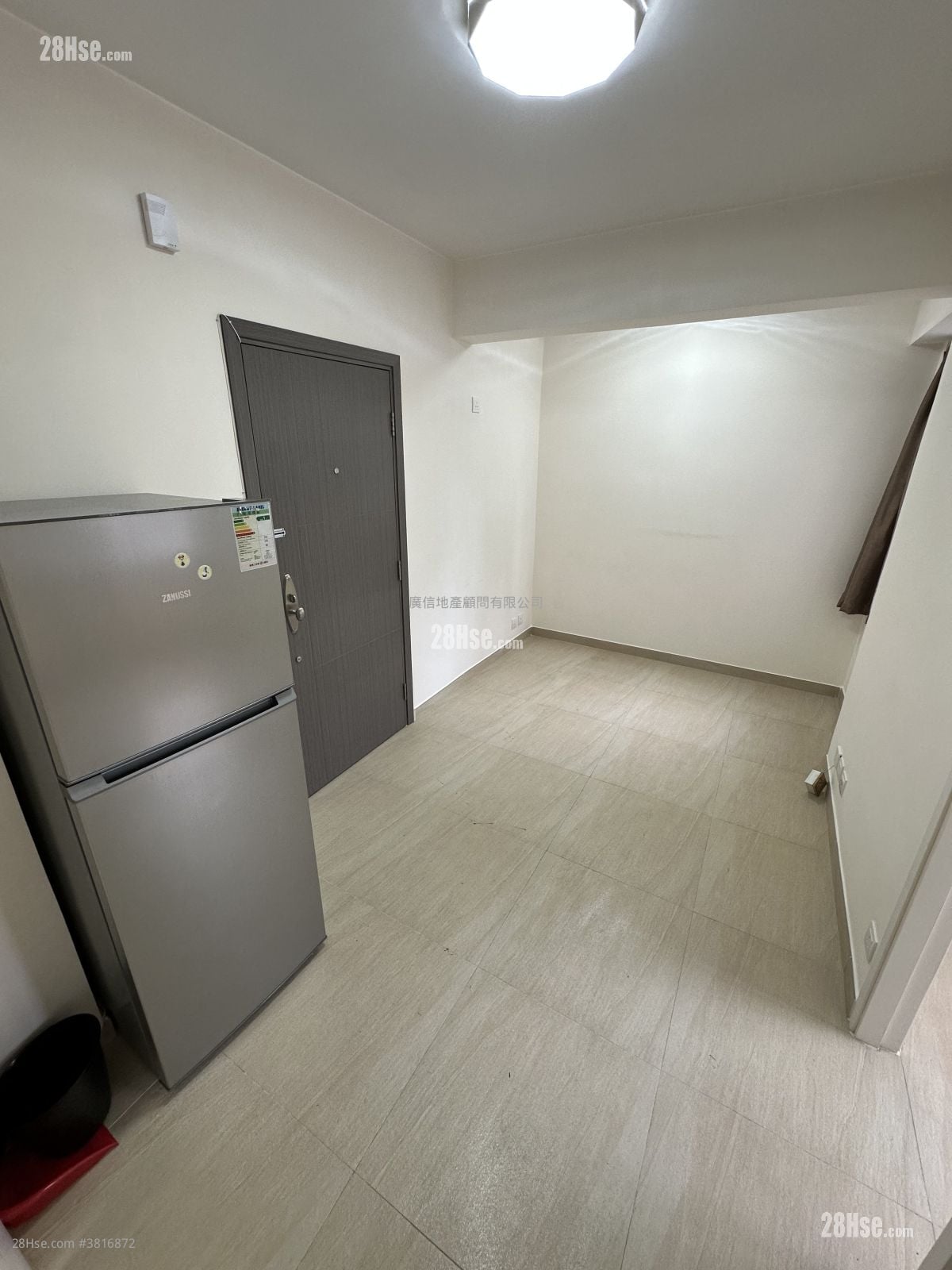 Antung Building Rental 2 Bedrooms , 1 Bathroom 279 ft²