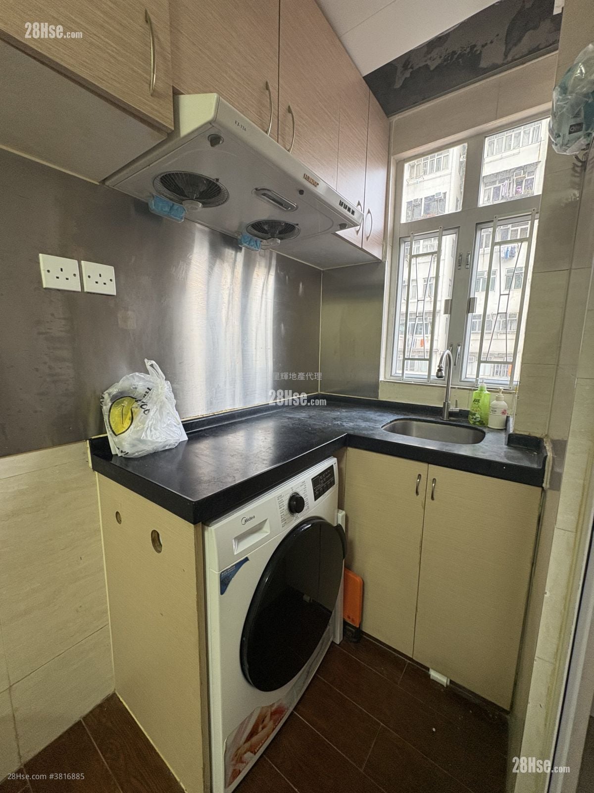 Yen Kwong Mansion Rental 212 ft²