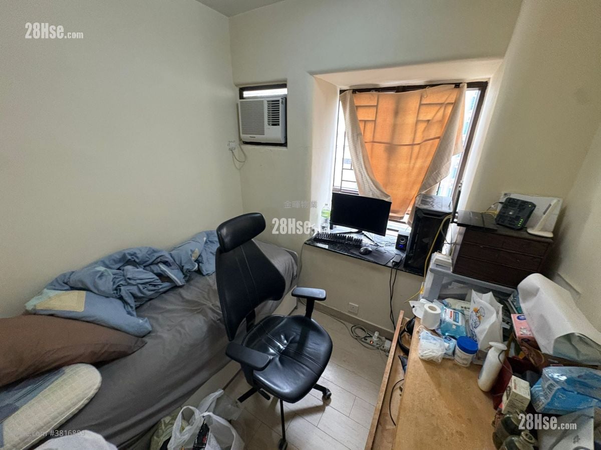 Cheery Garden Sell 2 Bedrooms , 1 Bathroom 365 ft²