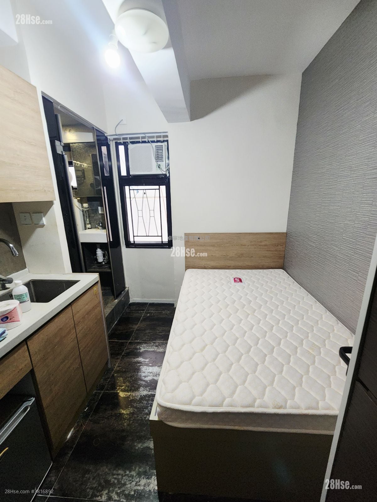 Apartment Rental 120 ft²