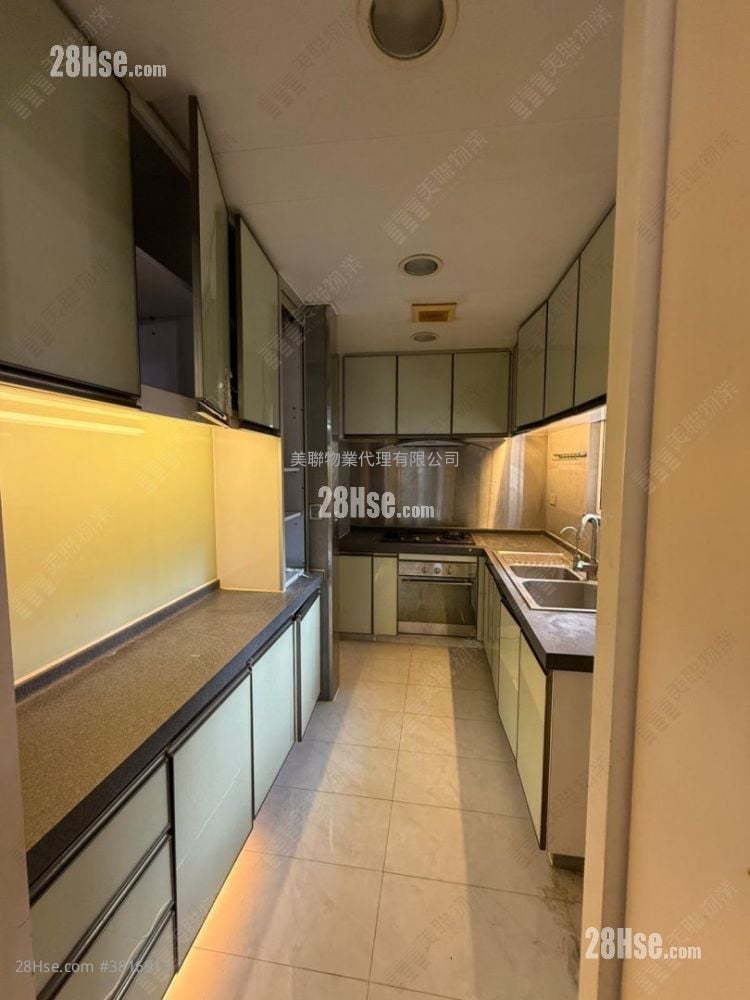 昌邦阁 售盘 3 房 920 平方尺