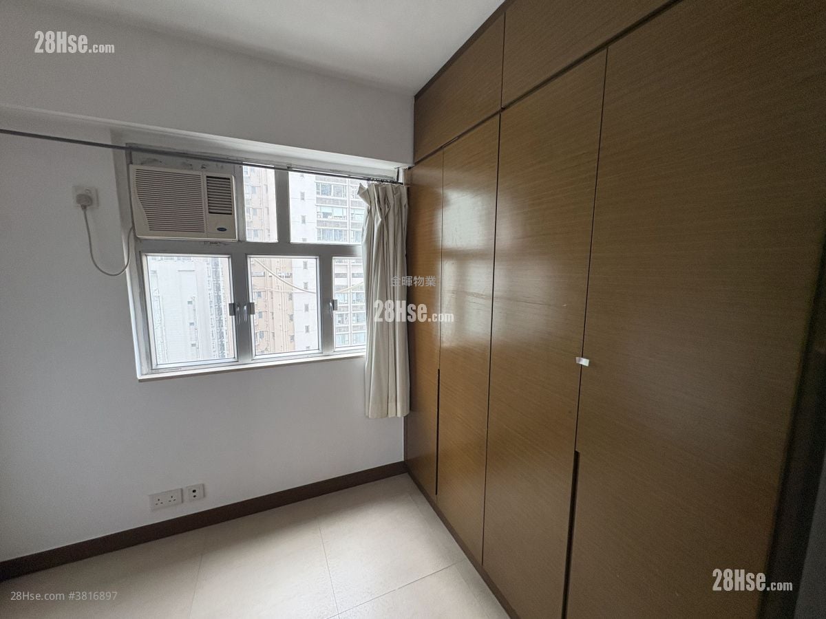Hang Sing Mansion Rental 2 Bedrooms , 1 Bathroom 395 ft²