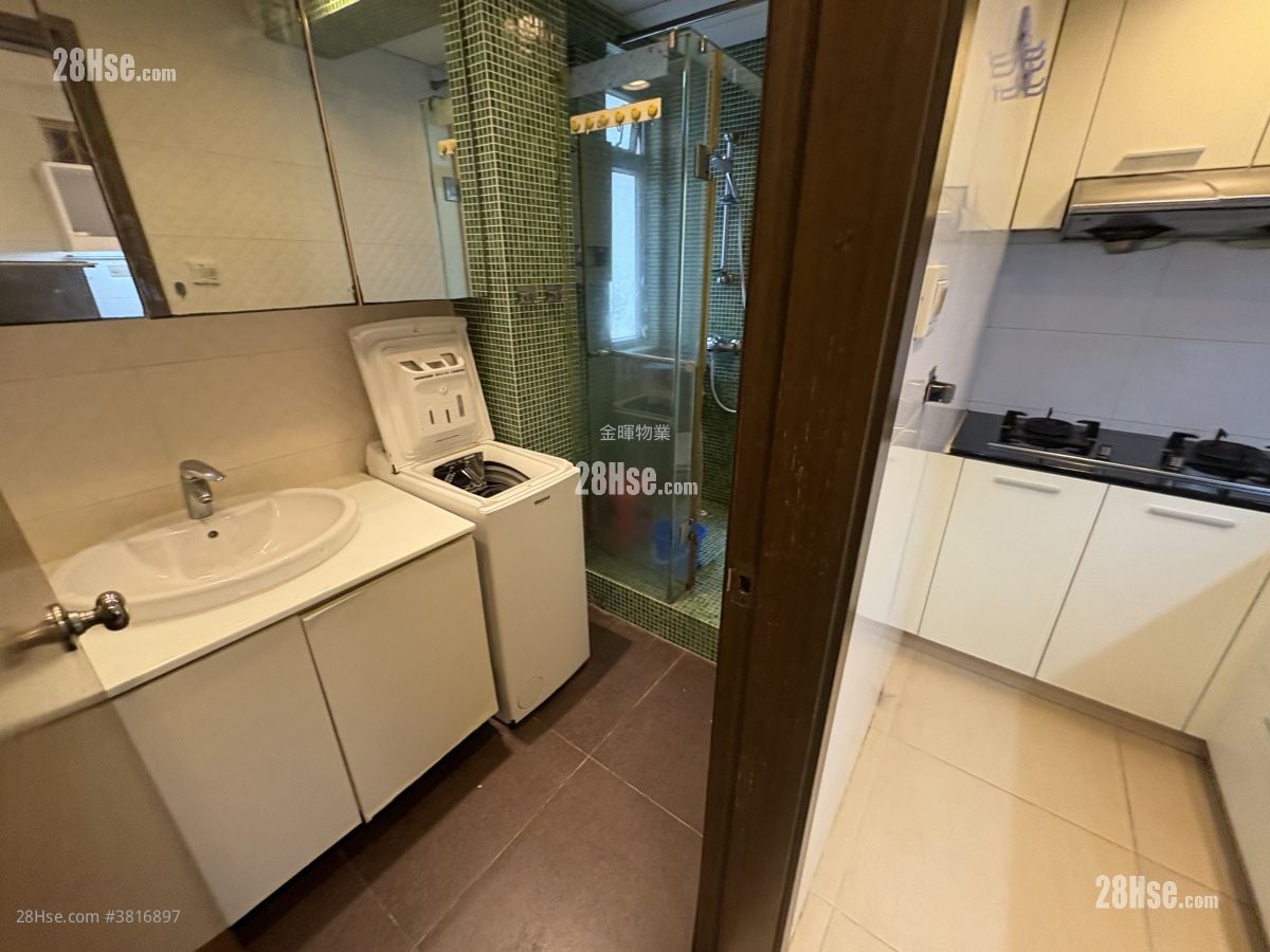 Hang Sing Mansion Rental 2 Bedrooms , 1 Bathroom 395 ft²