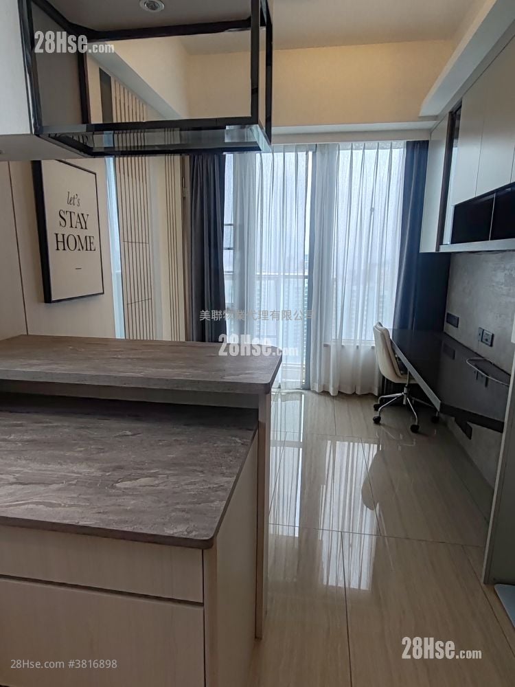 Cullinan West Rental 1 Bedroom , 2 Bathrooms 391 ft²