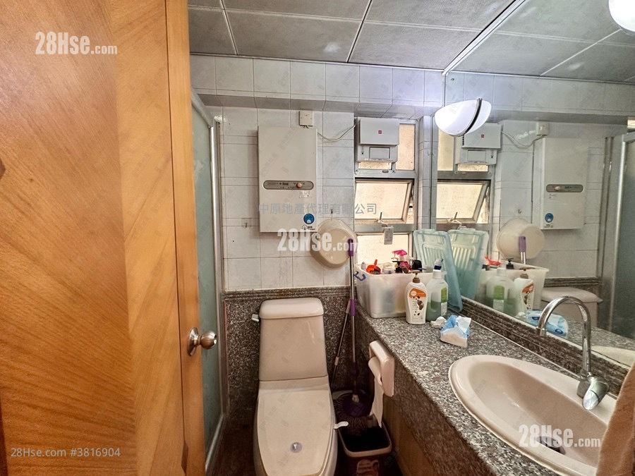 Kingswood Villas Sell 3 Bedrooms 630 ft²