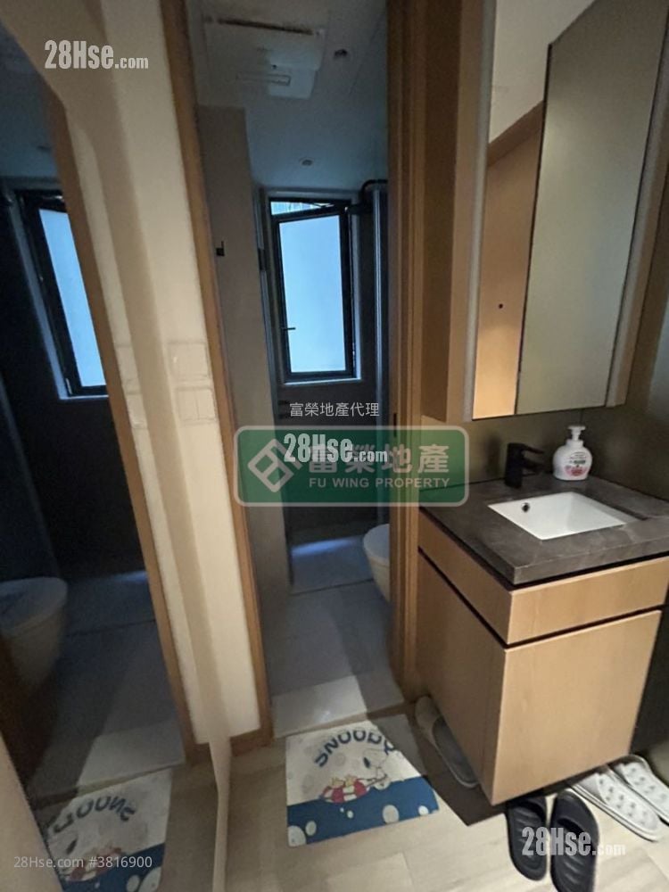 Uptify Rental Studio , 1 Bathroom 179 ft²