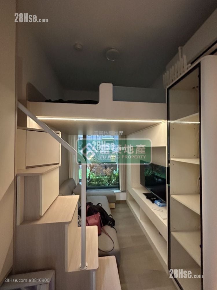 Uptify Rental Studio , 1 Bathroom 179 ft²