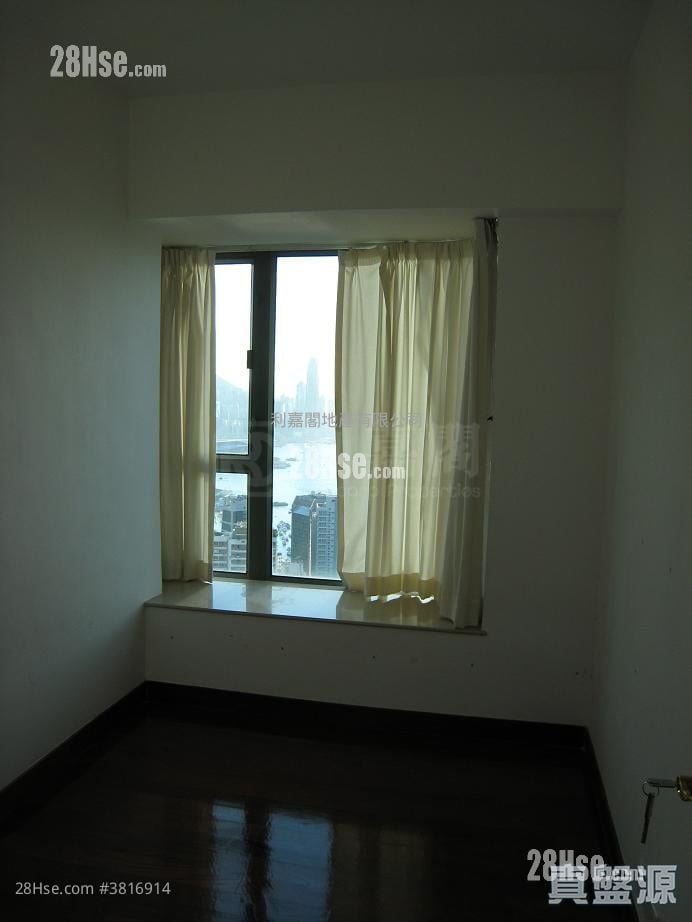 海天峰 租盘 3 房 , 2 浴室 1,039 平方尺