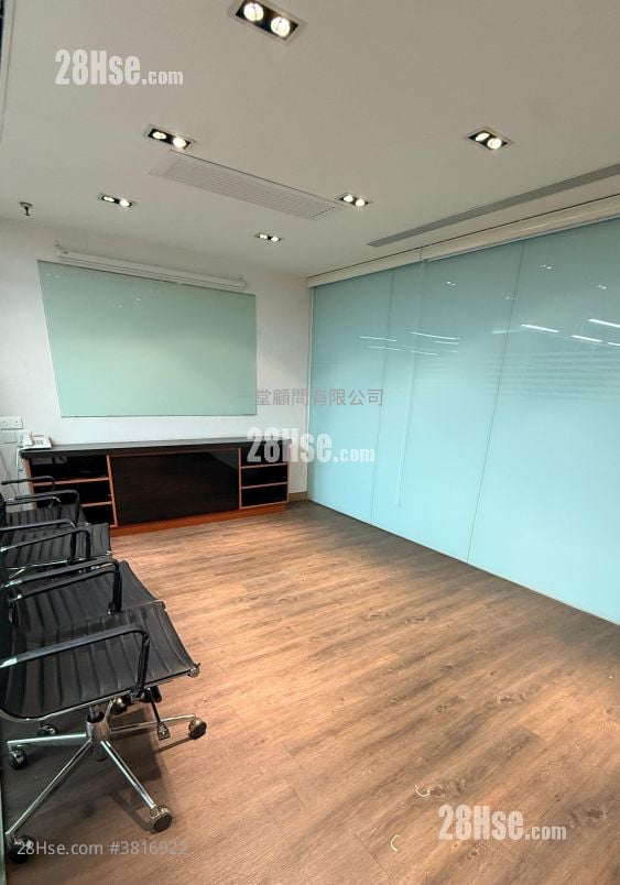 香港工业中心 租盘 3 房