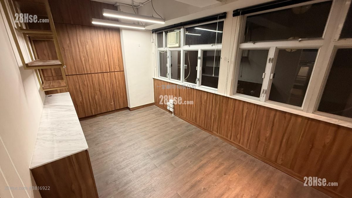 香港工业中心 租盘 3 房