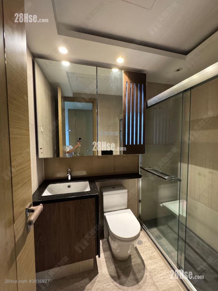 The Reach Sell 3 Bedrooms , 2 Bathrooms 660 ft²