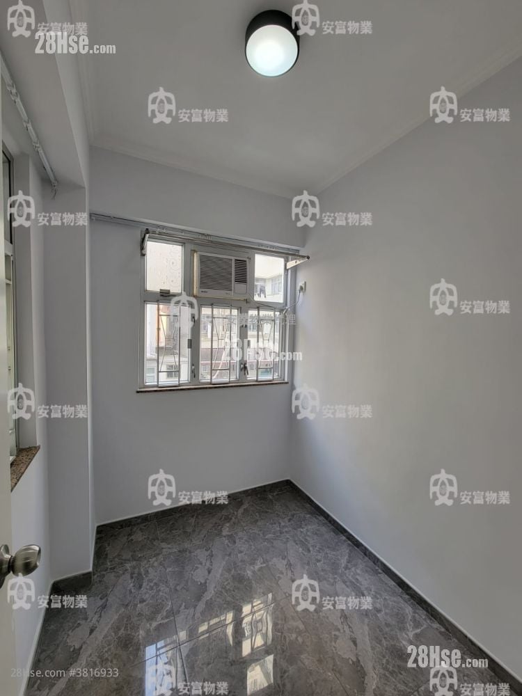 邦興大樓 租盤 2 房 296 平方呎