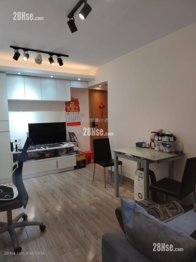 Fullview Garden Sell 2 Bedrooms , 1 Bathroom 431 ft²