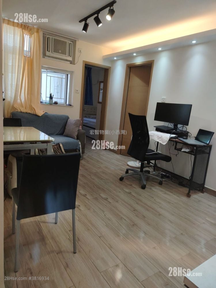 Fullview Garden Sell 2 Bedrooms , 1 Bathroom 431 ft²