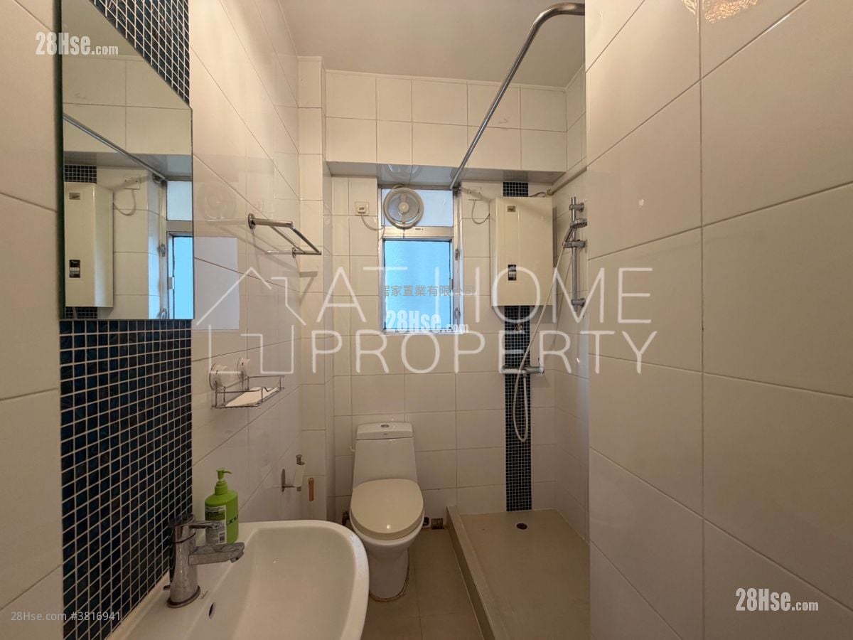 Wing Tai Mansion Rental 2 Bedrooms , 1 Bathroom 529 ft²
