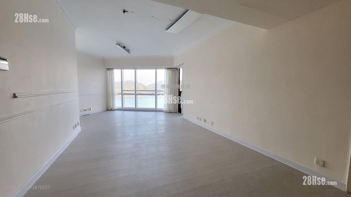 Pacific View Sell 3 Bedrooms , 2 Bathrooms 1,397 ft²