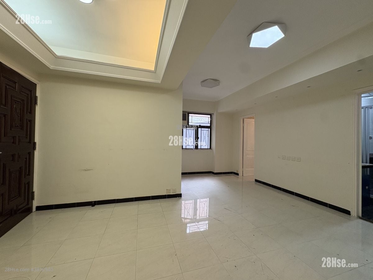 侨发大厦 租盘 3 房 , 1 浴室 520 平方尺