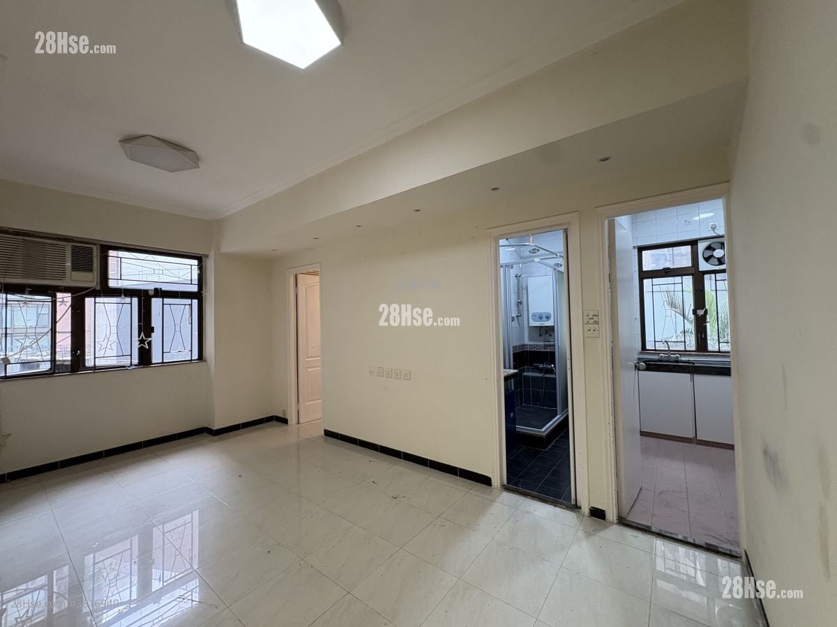 侨发大厦 租盘 3 房 , 1 浴室 520 平方尺