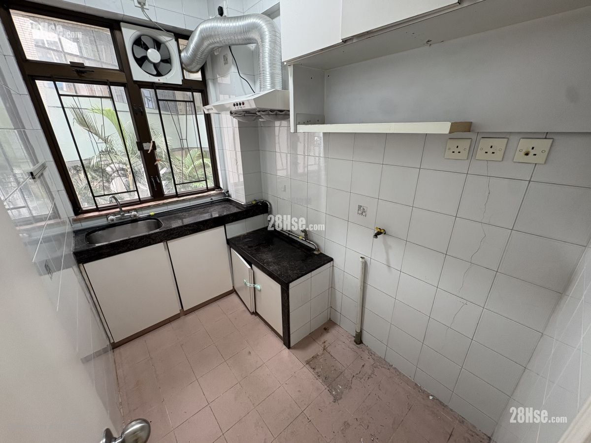 侨发大厦 租盘 3 房 , 1 浴室 520 平方尺