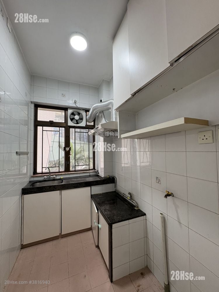 侨发大厦 租盘 3 房 , 1 浴室 520 平方尺