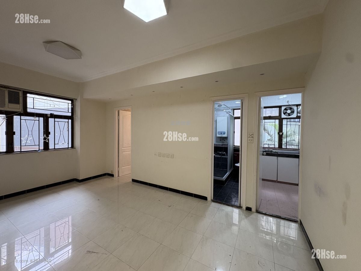 侨发大厦 租盘 3 房 , 1 浴室 520 平方尺