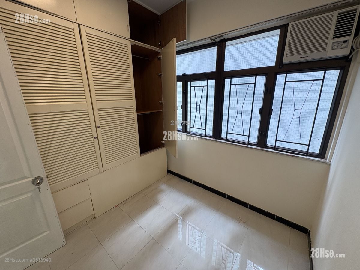 侨发大厦 租盘 3 房 , 1 浴室 520 平方尺