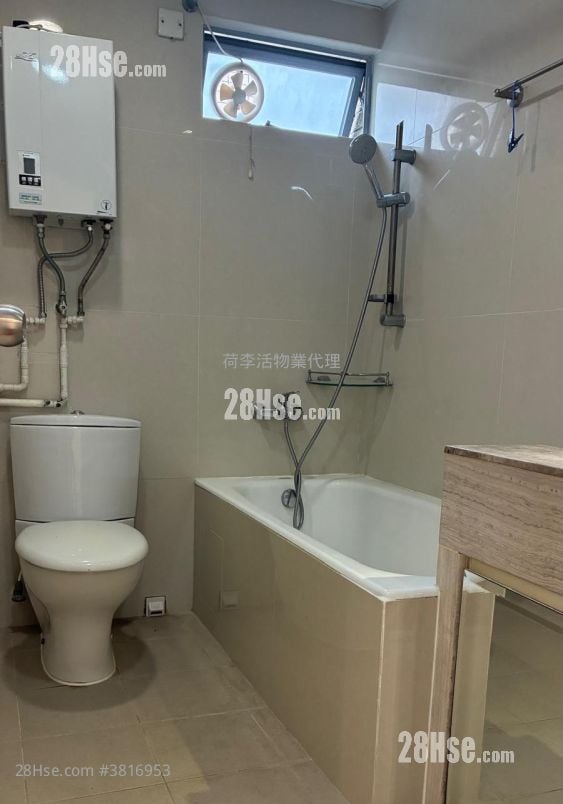 雅閣花園 售盤 1,696 平方呎