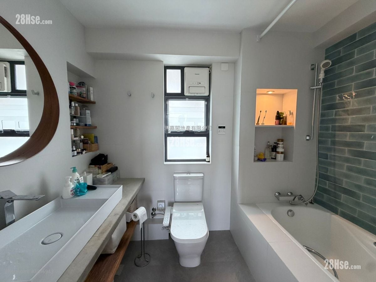 華翠園 租盤 2 房 , 2 浴室 882 平方呎