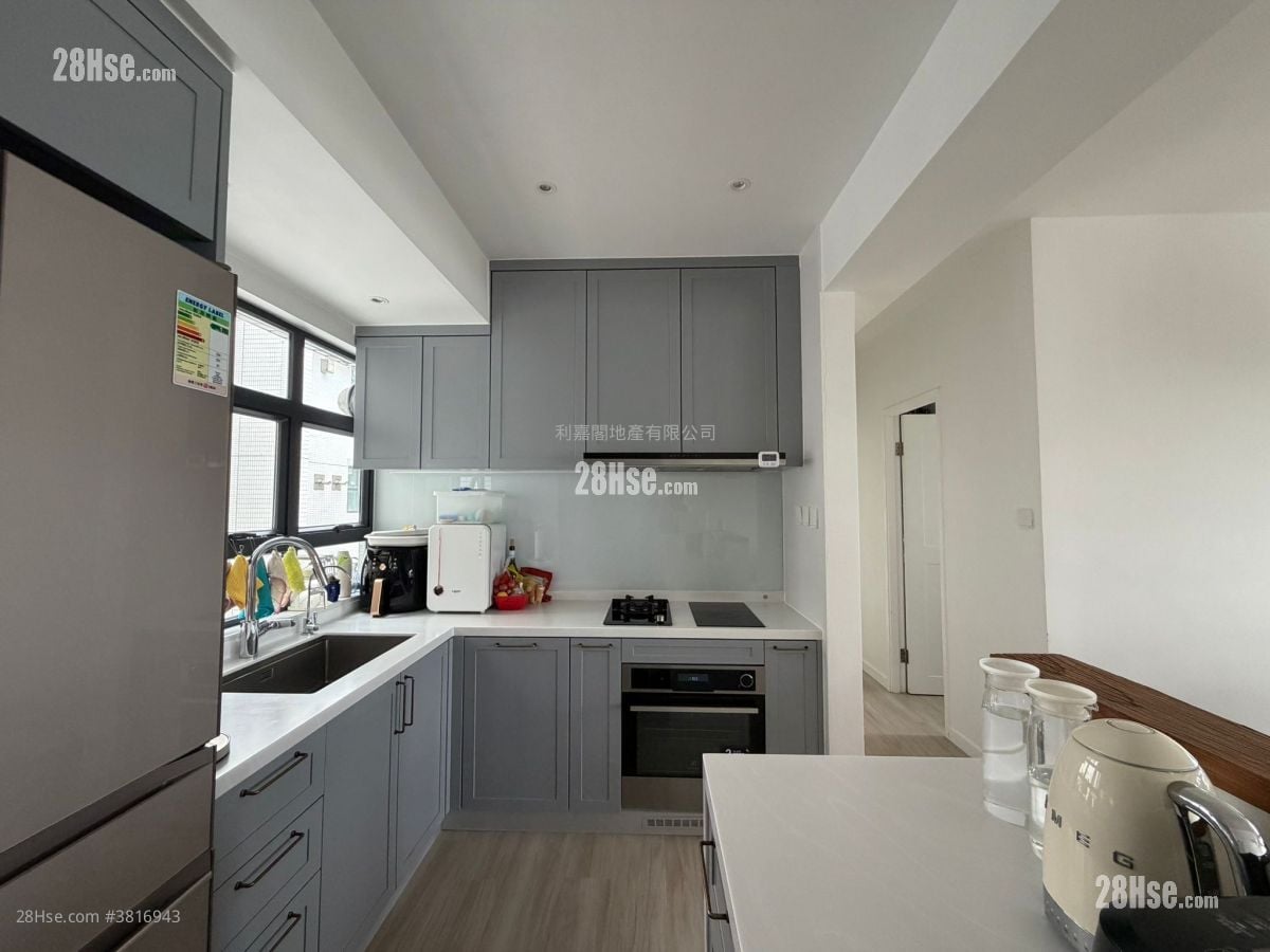 華翠園 租盤 2 房 , 2 浴室 882 平方呎