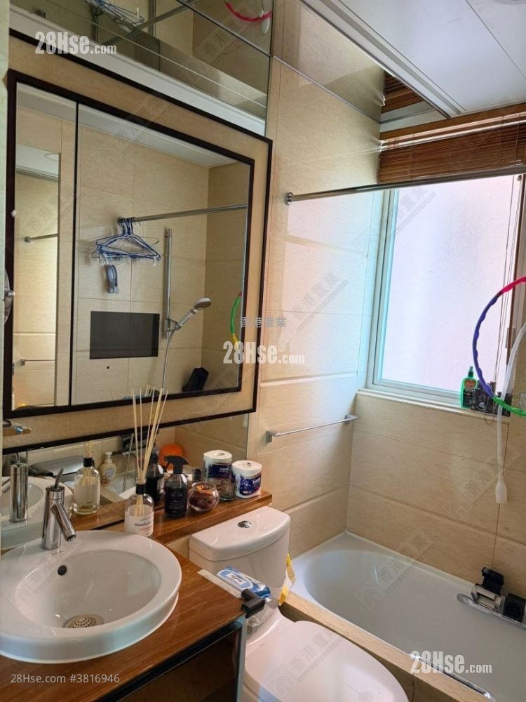 君匯港 售盤 4 房 , 1 浴室 1,362 平方呎