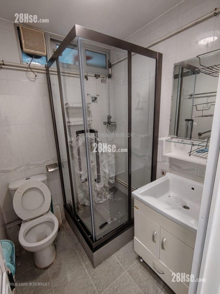 康柏苑 租盘 3 房 , 1 浴室 554 平方尺