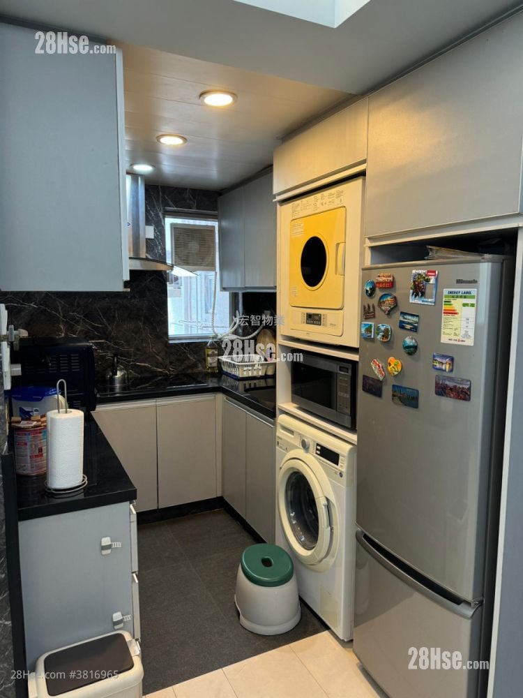 Aldrich Garden Sell 2 Bedrooms , 2 Bathrooms 592 ft²