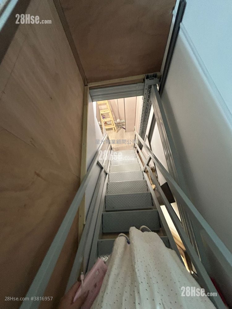 云天大楼 租盘 开放式间隔