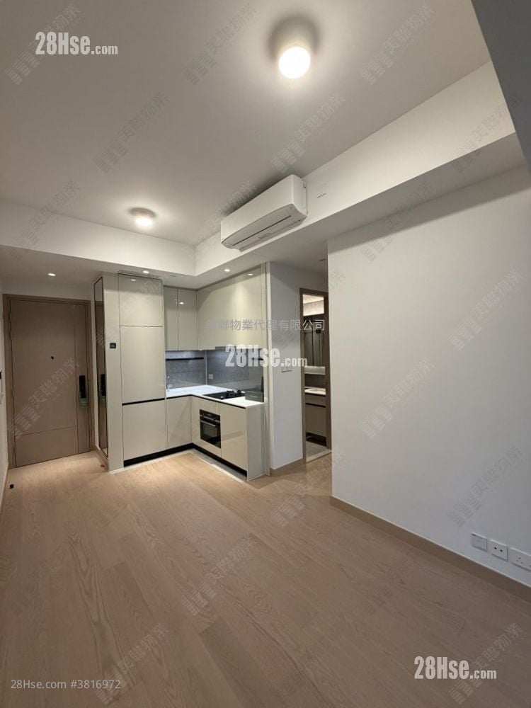 Park Seasons Rental 2 Bedrooms , 1 Bathroom 436 ft²