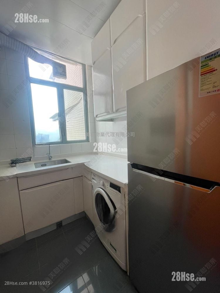 东堤湾畔 售盘 2 房 , 1 浴室 607 平方尺