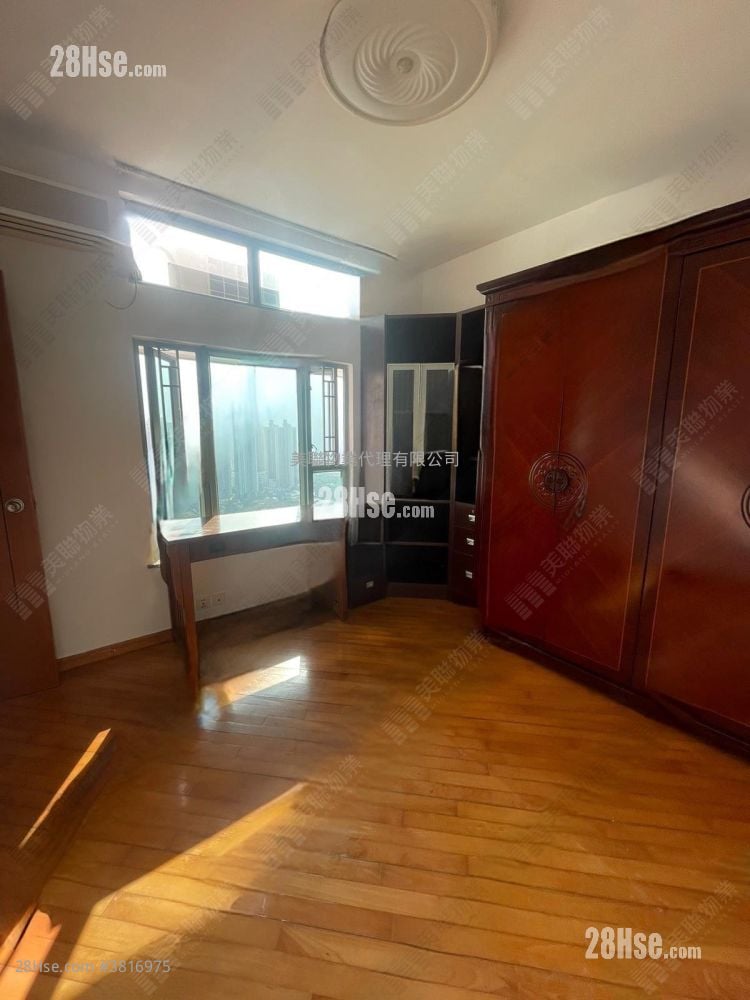 东堤湾畔 售盘 2 房 , 1 浴室 607 平方尺