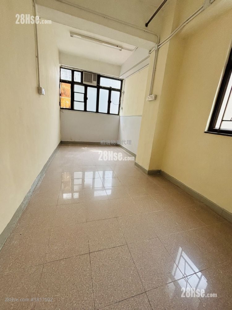 Diamond House Rental Studio , 1 Bathroom 190 ft²