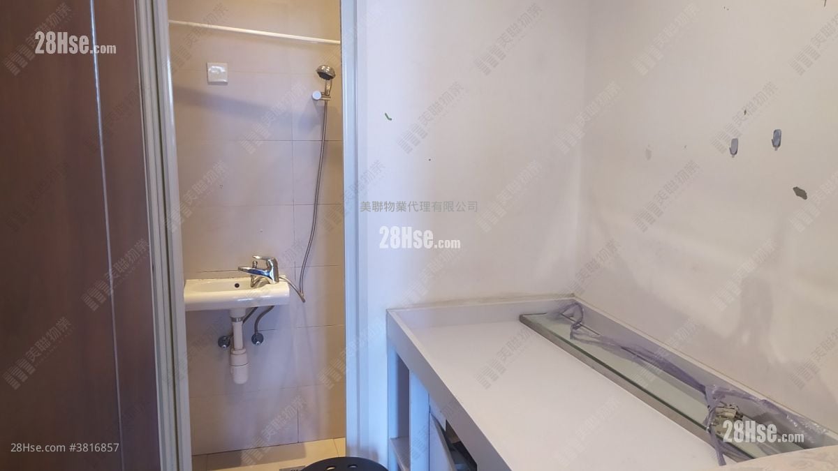 隽珑 售盘 2 房 944 平方尺