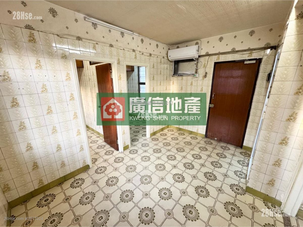 广荣大厦 租盘 2 房 , 1 浴室 288 平方尺