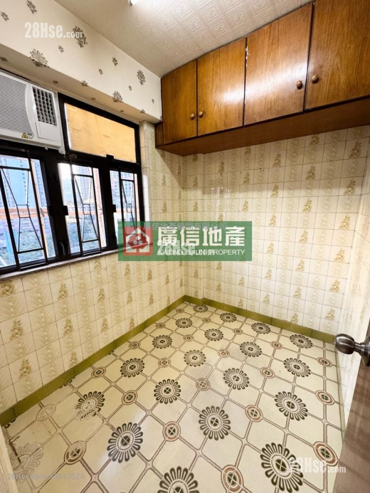 广荣大厦 租盘 2 房 , 1 浴室 288 平方尺