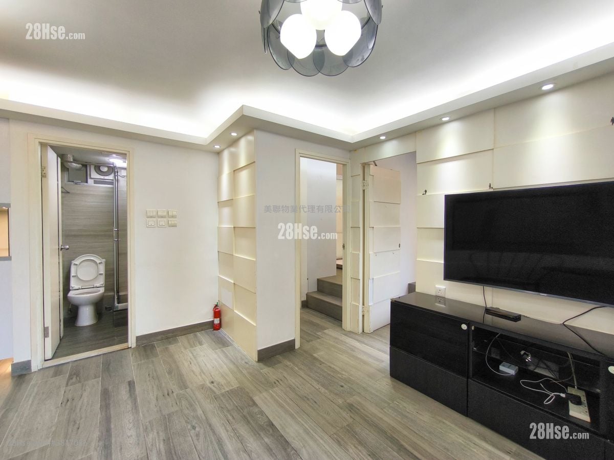 美孚新邨 售盘 3 房 , 2 浴室 705 平方尺