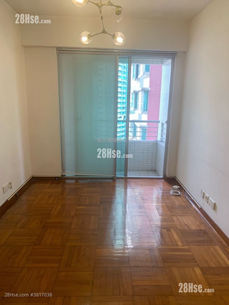 港湾豪庭 售盘 2 房 436 平方尺