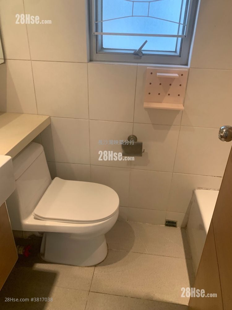 港湾豪庭 售盘 2 房 436 平方尺