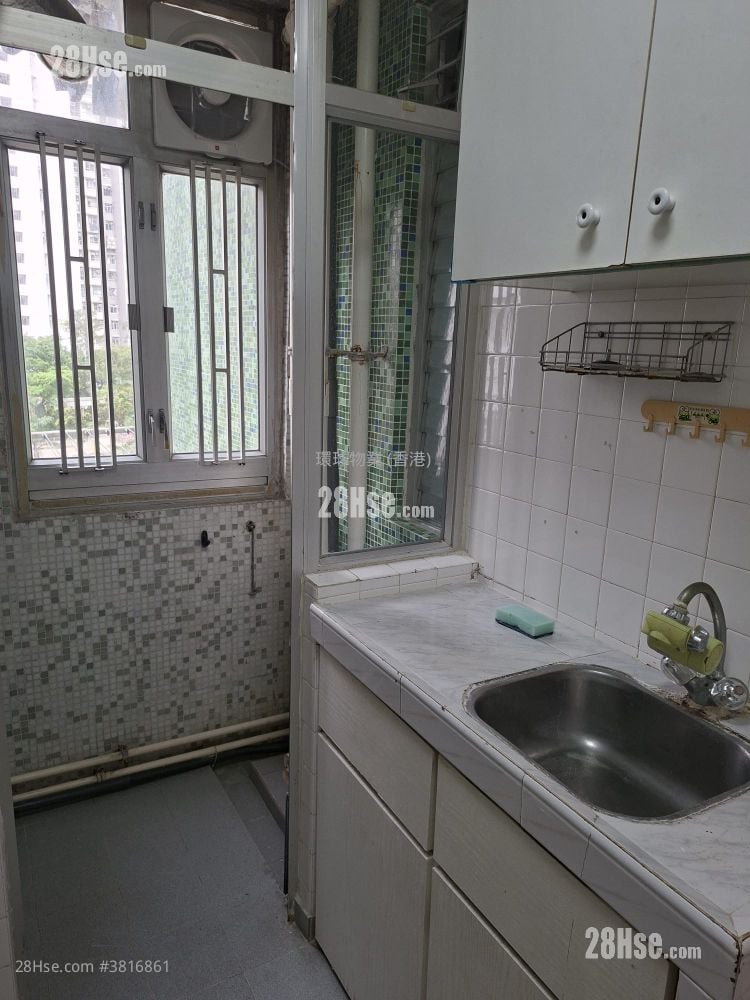 康柏苑 售盤 2 房 , 1 浴室 401 平方呎