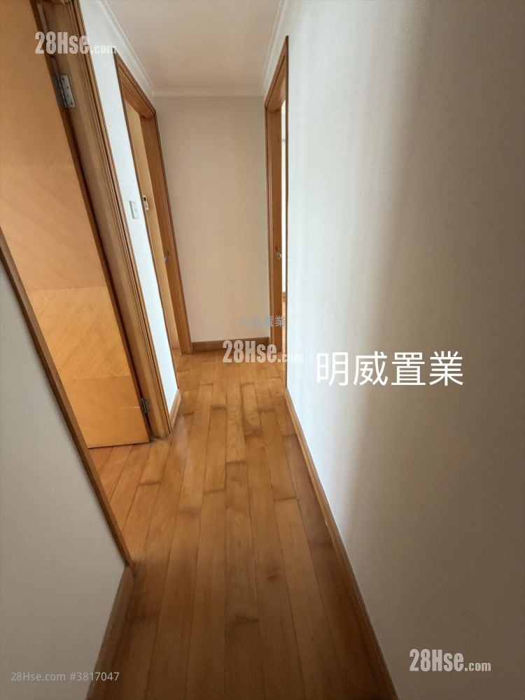 Wing Ying Mansion Sell 3 Bedrooms , 2 Bathrooms 980 ft²