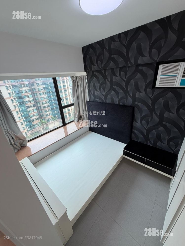 Villa By The Park Rental 2 Bedrooms , 1 Bathroom 442 ft²