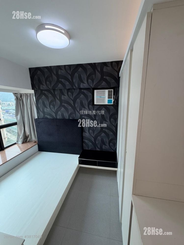 Villa By The Park Rental 2 Bedrooms , 1 Bathroom 442 ft²