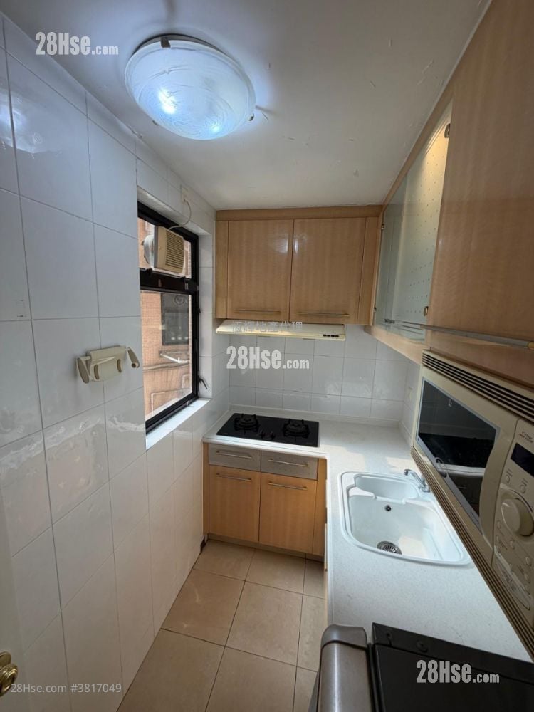 Villa By The Park Rental 2 Bedrooms , 1 Bathroom 442 ft²