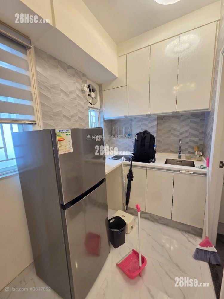 明月大厦 租盘 2 房 , 1 浴室 315 平方尺